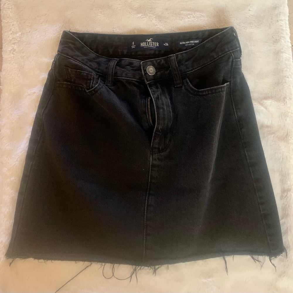 Women’s Hollister Black Denim Skirt